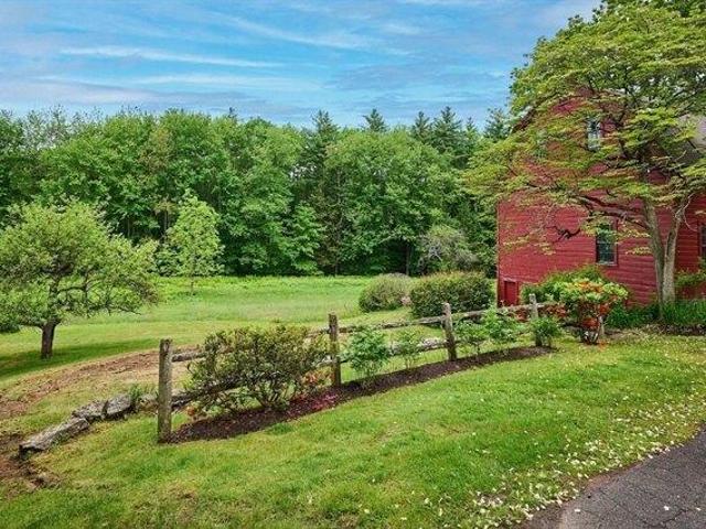 House for sale in Greenfield, Massachusetts