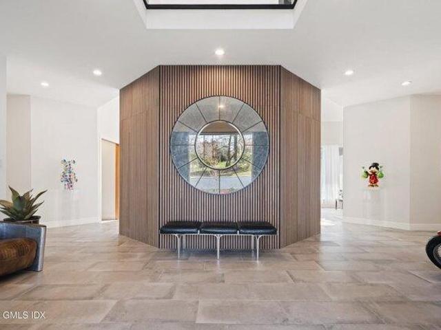 House for sale in Cos Cob, Connecticut