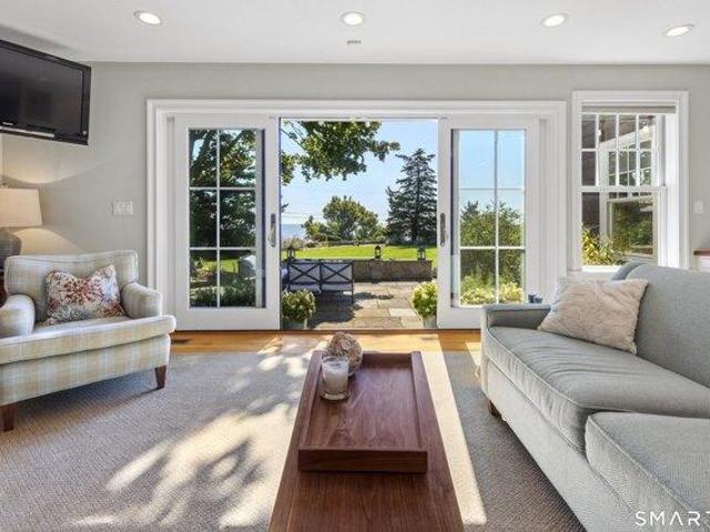 House for sale in Sachem Head, Guilford
