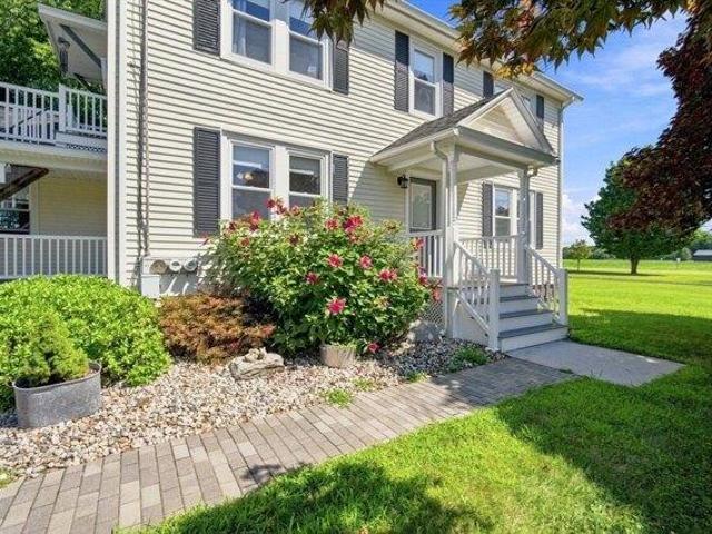 House for sale in Hadley, Massachusetts