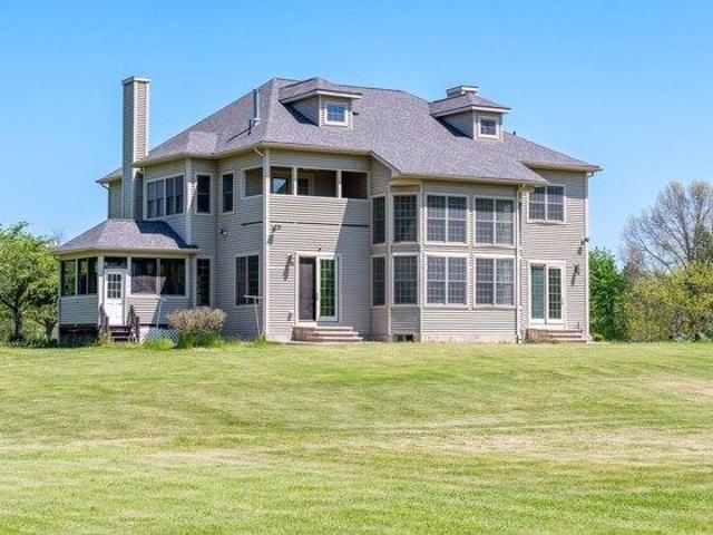 House for sale in Hadley, Massachusetts