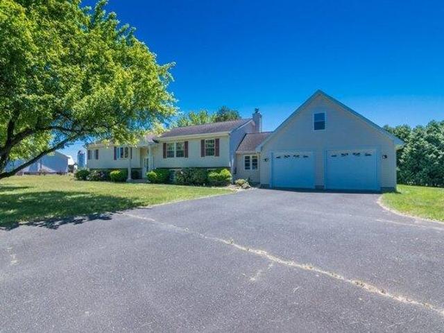 House for sale in Hadley, Massachusetts