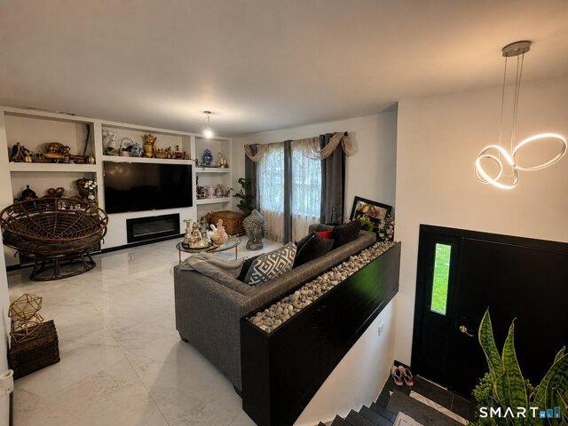 House for sale in Hamden, Connecticut