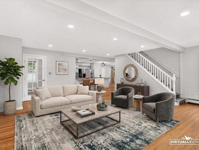 House for sale in Plantsville, Vermont
