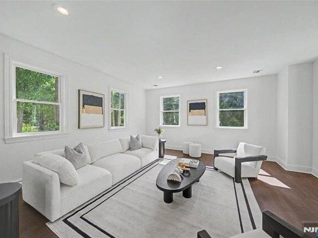 House for sale in Haworth, New Jersey