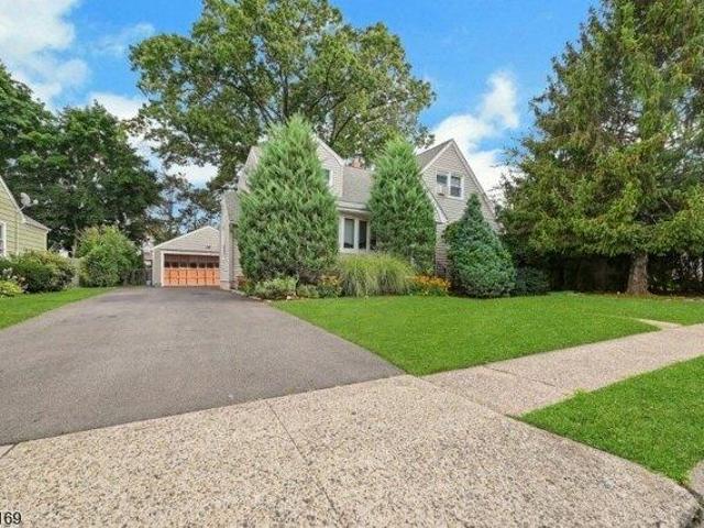 House for sale in Hawthorne, Passaic County