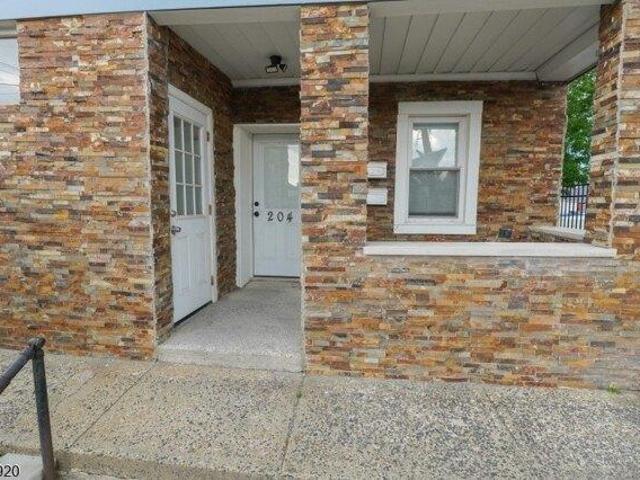 House for sale in Hillside, New Jersey