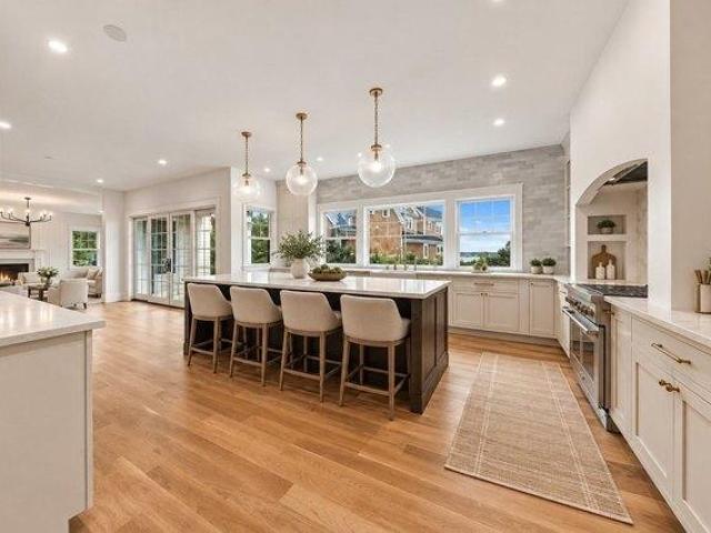 House for sale in Crow Point, Hingham