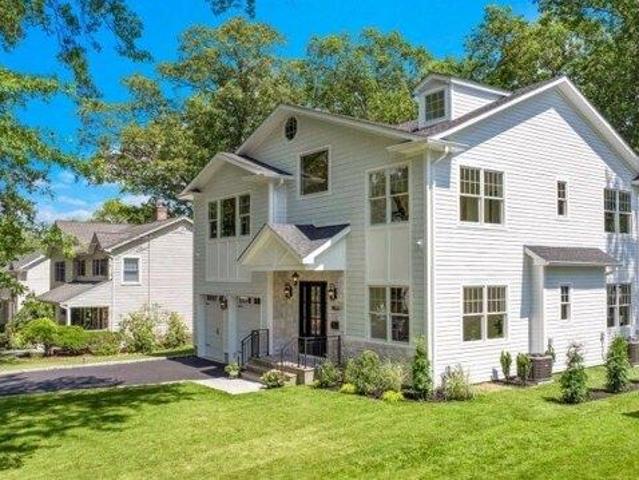 House for sale in Ho Ho Kus, New Jersey