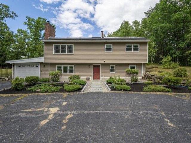 House for sale in New Hampshire