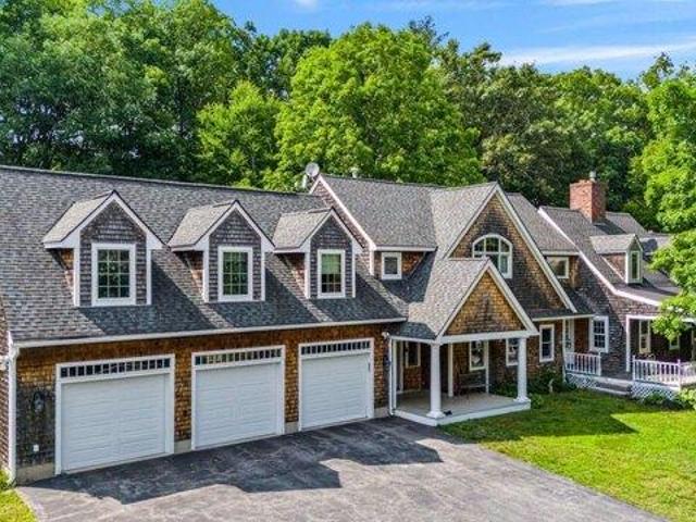 House for sale in New Hampshire