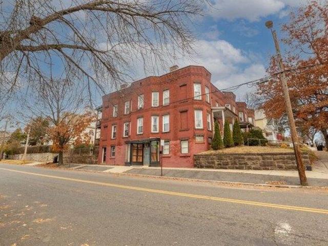 House for sale in Hampden, Massachusetts