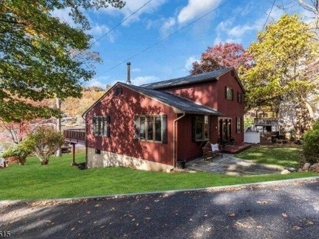 House for sale in Glasser, New Jersey