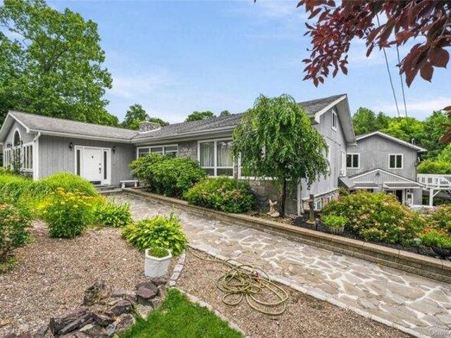 House for sale in Holmes, New York