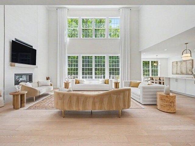 House for sale in Hopkinton, Massachusetts