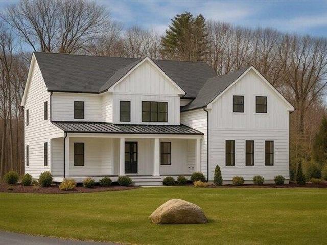 House for sale in Hopkinton, Massachusetts