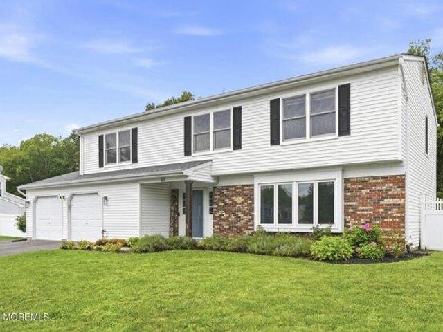 House for sale in Oak Glen, Howell Township