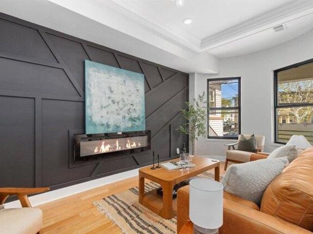 House for sale in Hudson, New Jersey