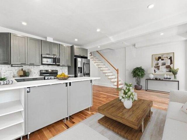House for sale in Hudson, New Jersey