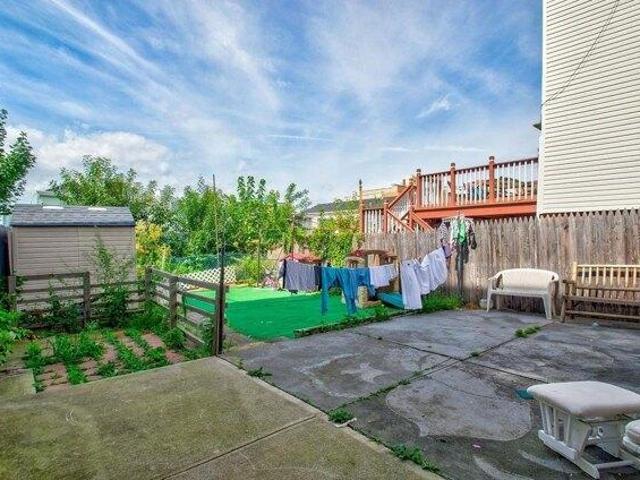 House for sale in Hudson, New Jersey