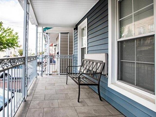House for sale in Hudson, New Jersey