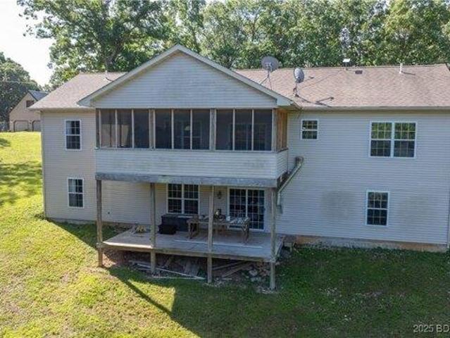 House for sale in Kaiser, Missouri