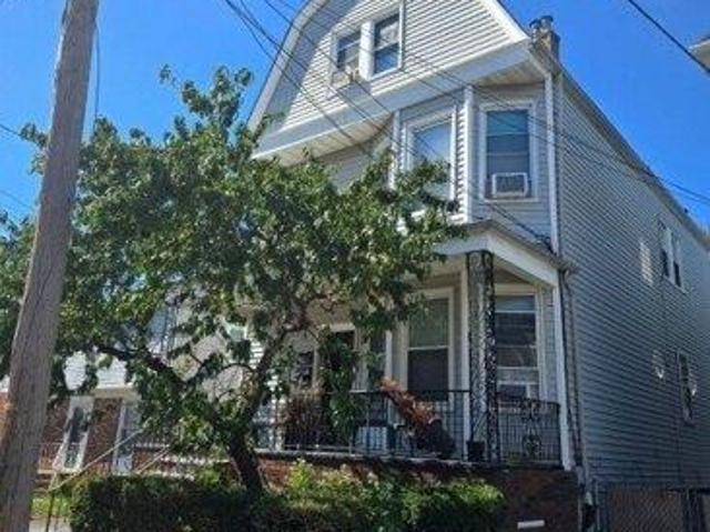 House for sale in Hudson, New Jersey
