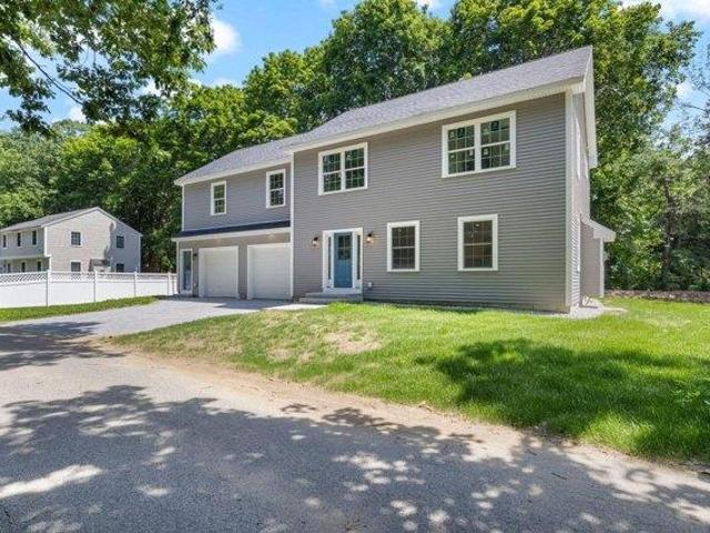 House for sale in Kennebunk, Maine