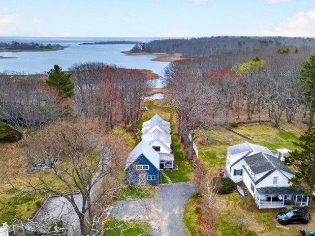 House for sale in Kennebunkport, Maine