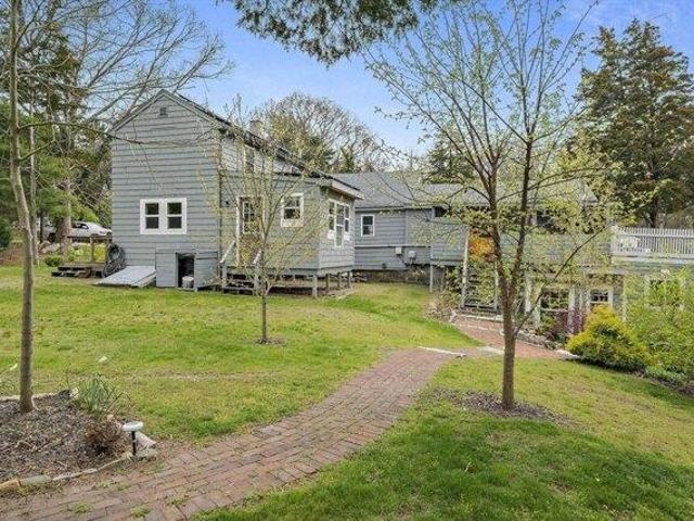 House for sale in Kingston, Massachusetts