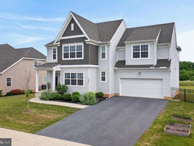 House for sale in Eden, Pennsylvania