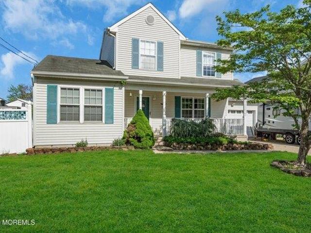 House for sale in Lanoka Harbor