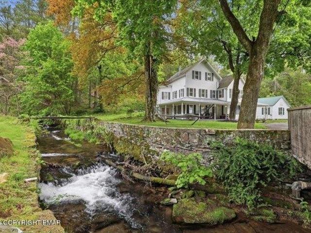House for sale in Carbon, Pennsylvania