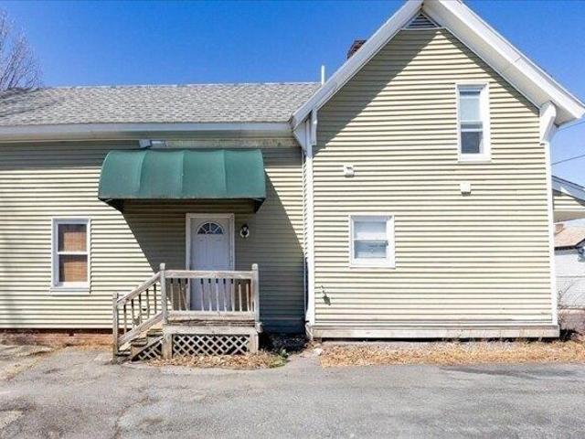 House for sale in Leominster, Massachusetts