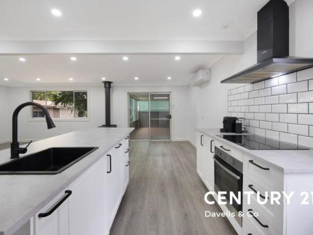 House for sale in Lethbridge, Victoria