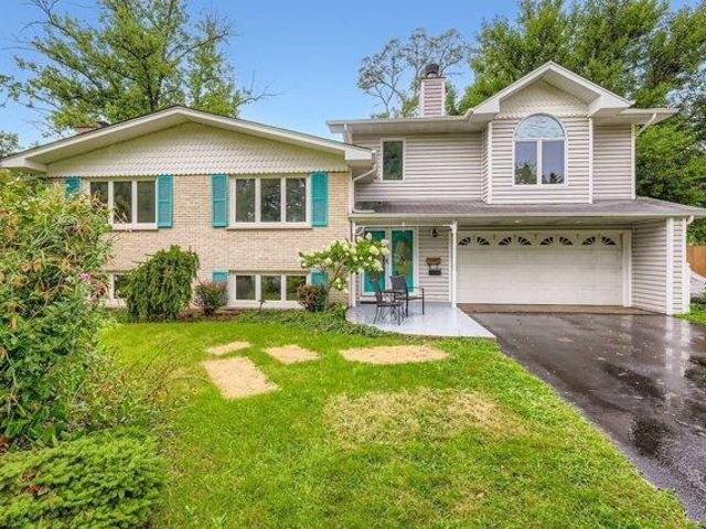 House for sale in Lisle, Illinois