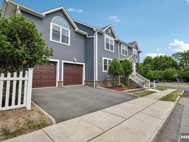 House for sale in Passaic, New Jersey