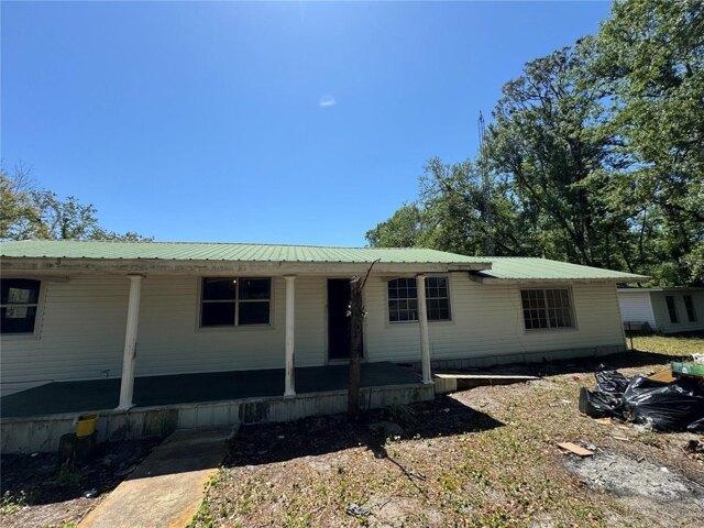House for sale in Live Oak, Florida