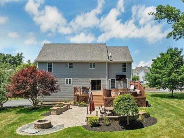 House for sale in New Hampshire