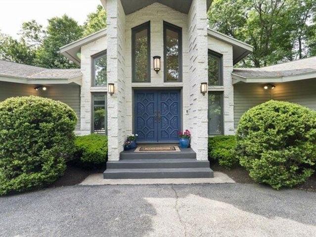 House for sale in Hampden, Massachusetts