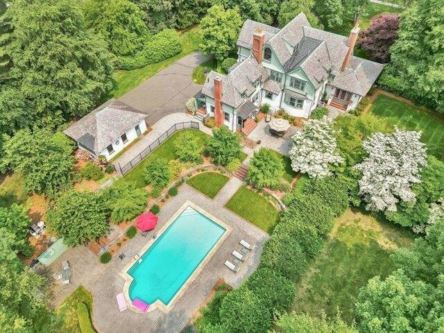 House for sale in Hampden, Massachusetts