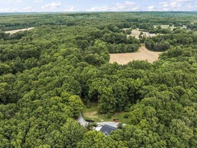House for sale in Lothian, Maryland