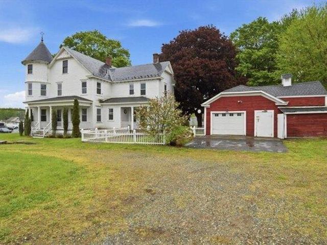 House for sale in Hampden, Massachusetts
