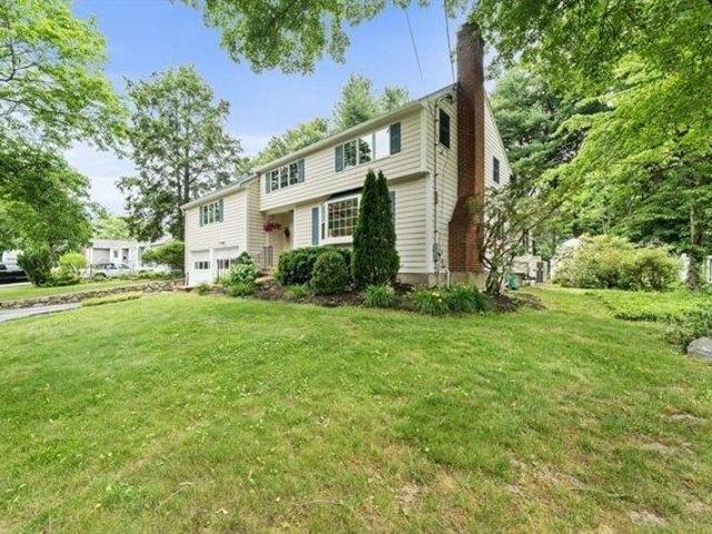 House for sale in Lynnfield, Massachusetts