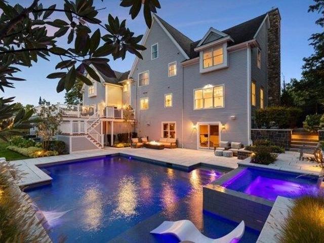 House for sale in Lynnfield, Massachusetts