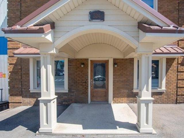 House for sale in Maine