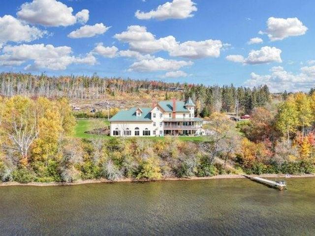 House for sale in Madawaska, Maine