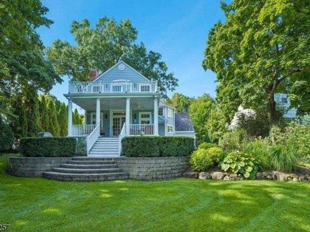 House for sale in Crestview, Madison