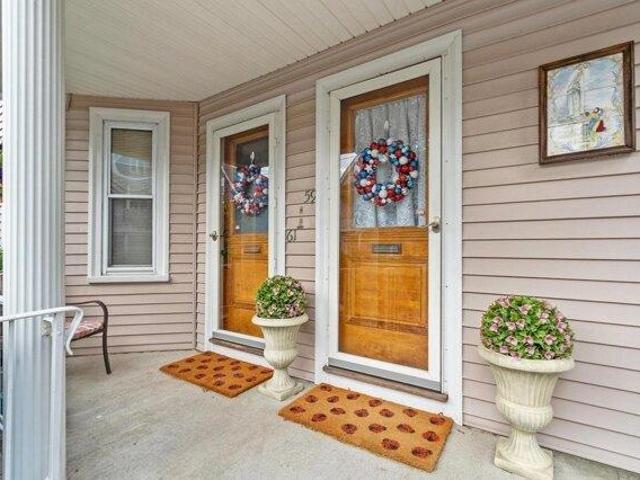 House for sale in Edgeworth, Malden