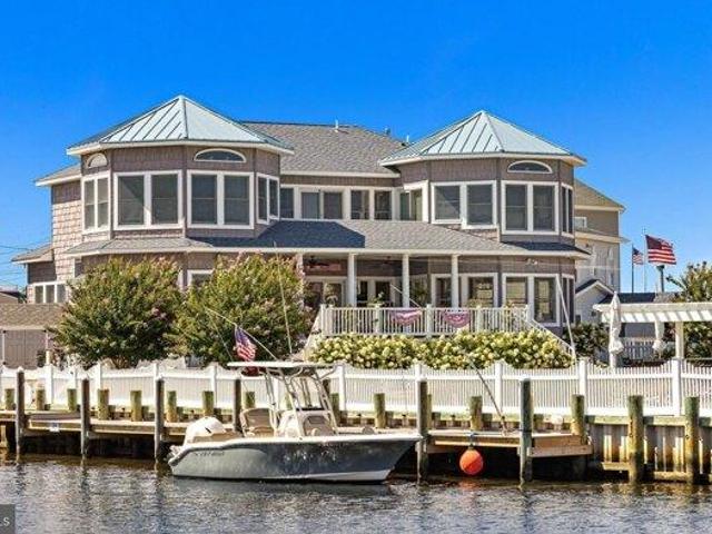 House for sale in Manahawkin, New Jersey